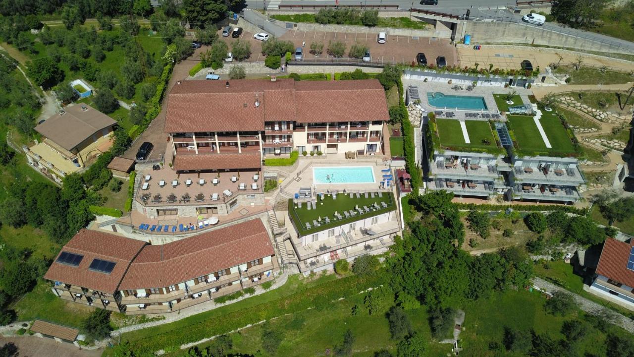 Residence Ruculi - Ruculi Hospitality Тиньяле Экстерьер фото